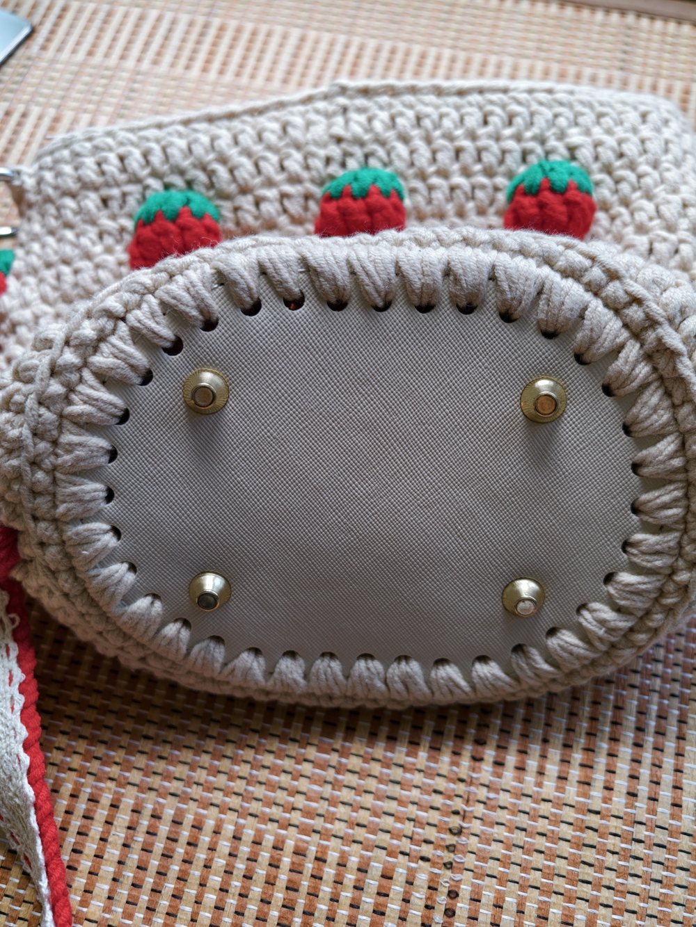 Handmade Cream Crochet Strawberry Crossbody Bag with Red Strap, Boho Tote Bag - Picture 10 of 14